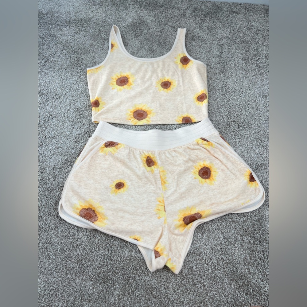 SO Cream Sunflower Tank Top